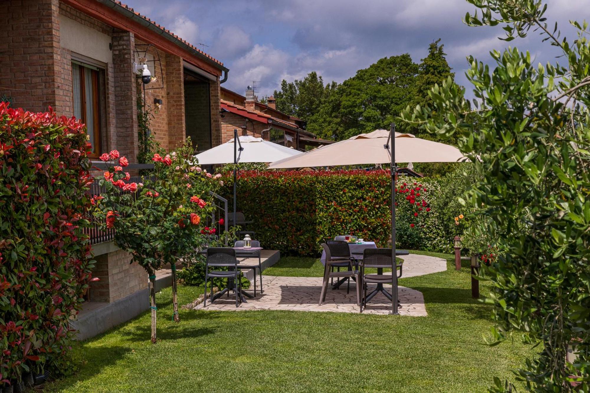 B&B La Cornice San Gimignano Bagian luar foto