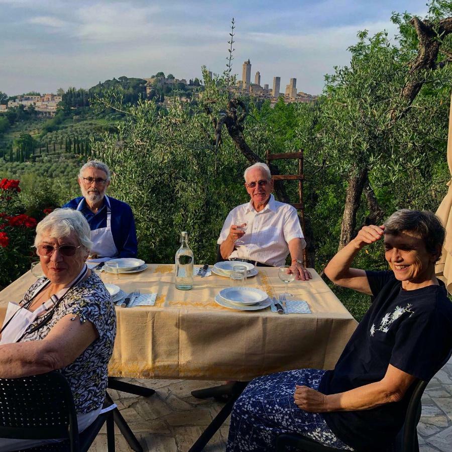 B&B La Cornice San Gimignano Bagian luar foto